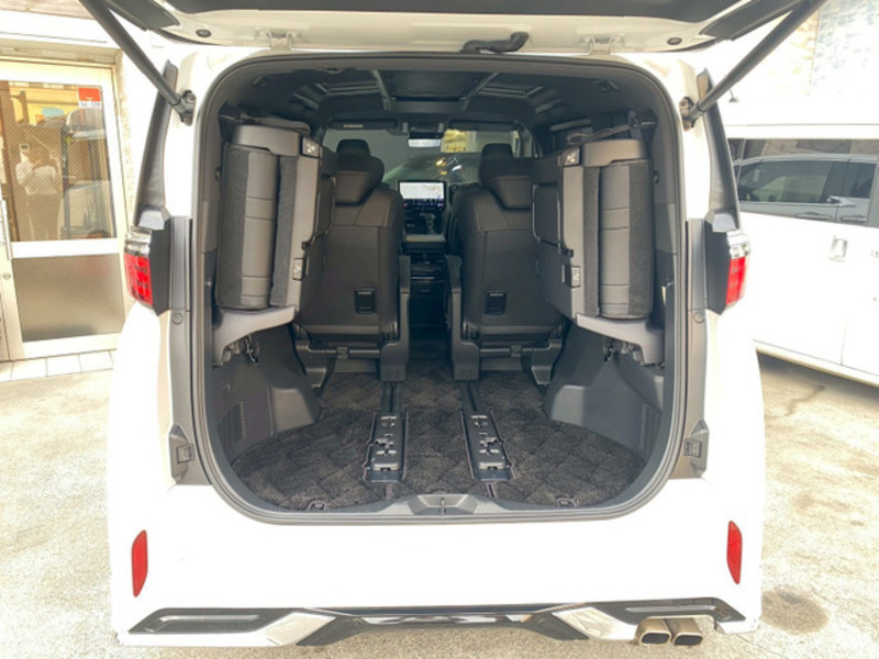 ALPHARD-15