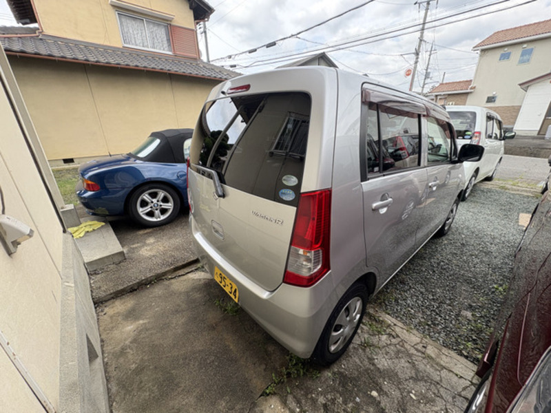WAGON R-6