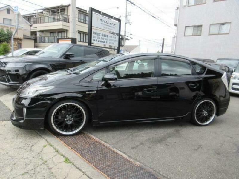 PRIUS-10