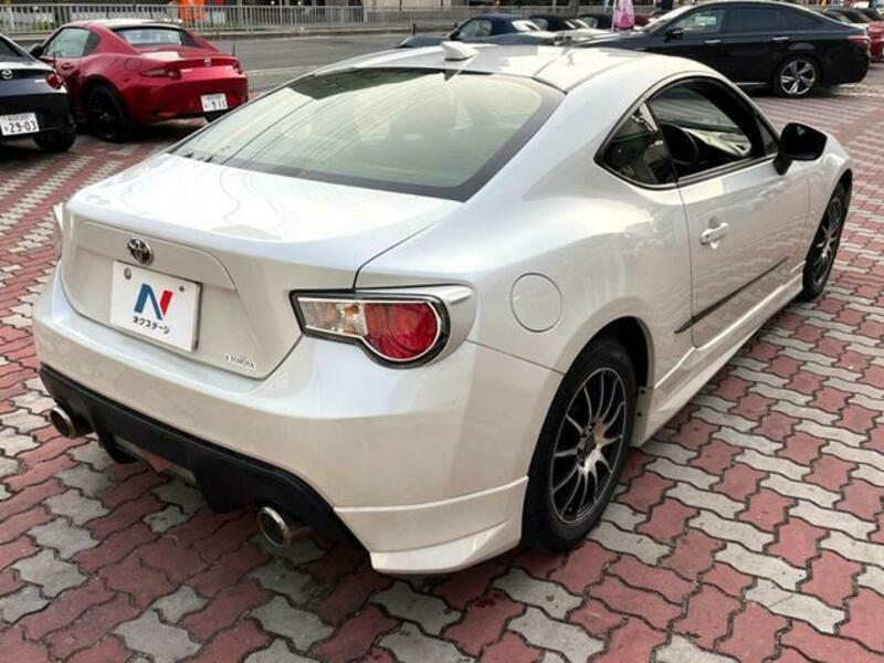 86
