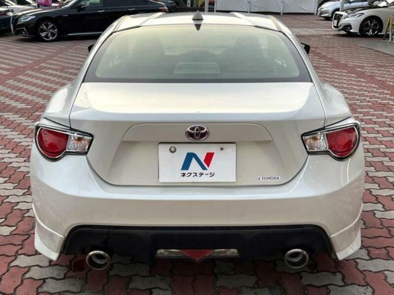 86