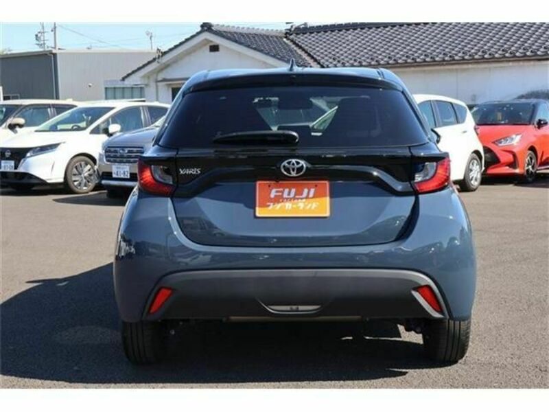YARIS