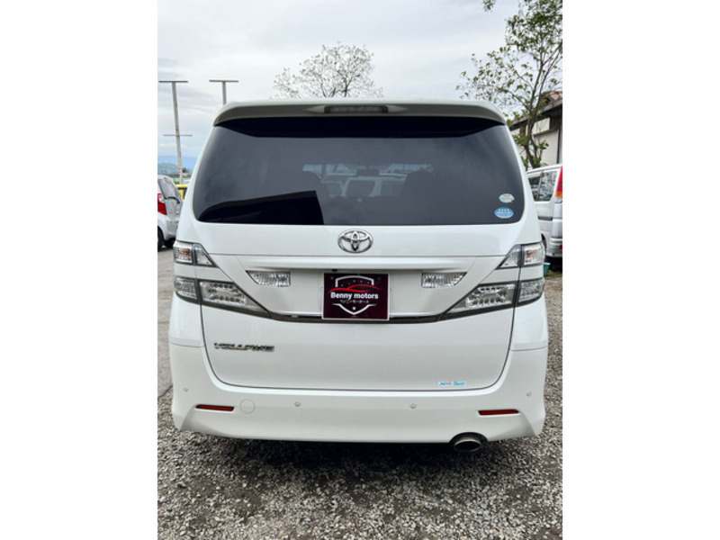 VELLFIRE