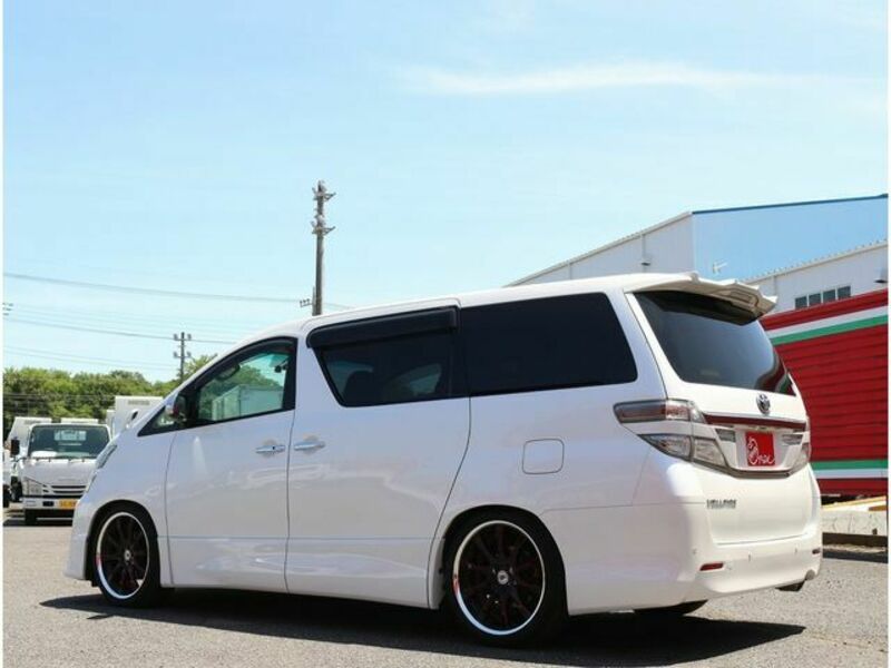 VELLFIRE