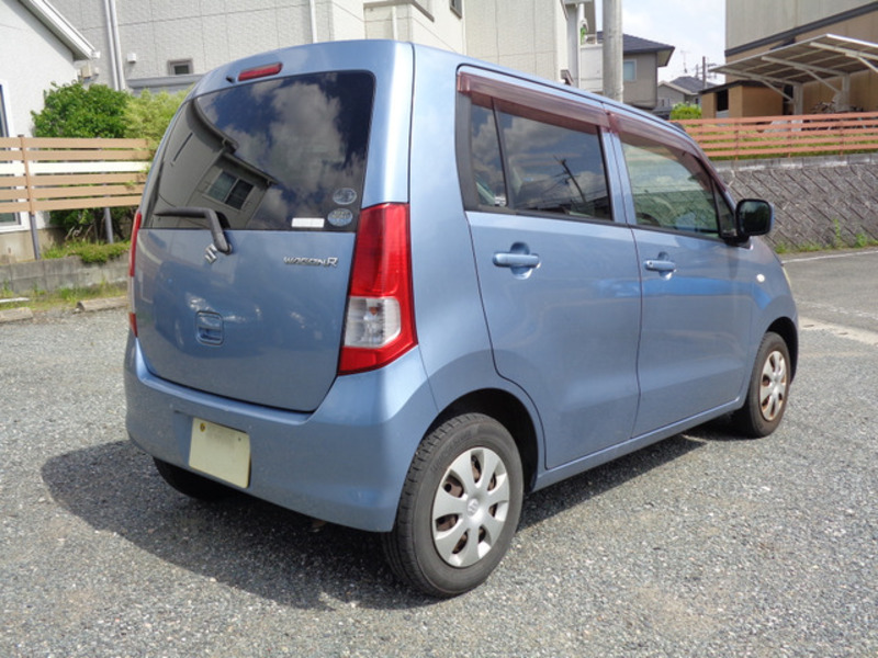 WAGON R