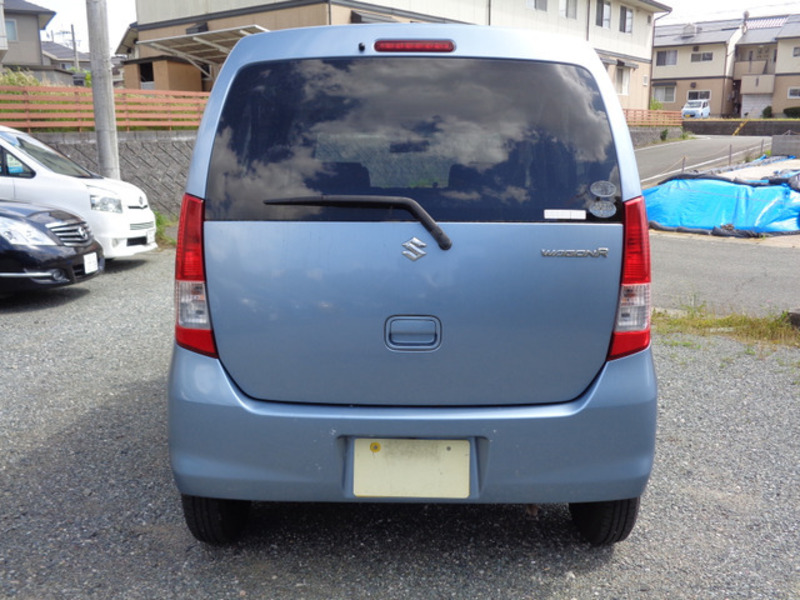 WAGON R