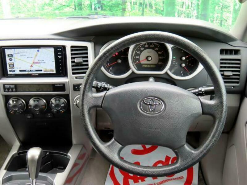 HILUX SURF