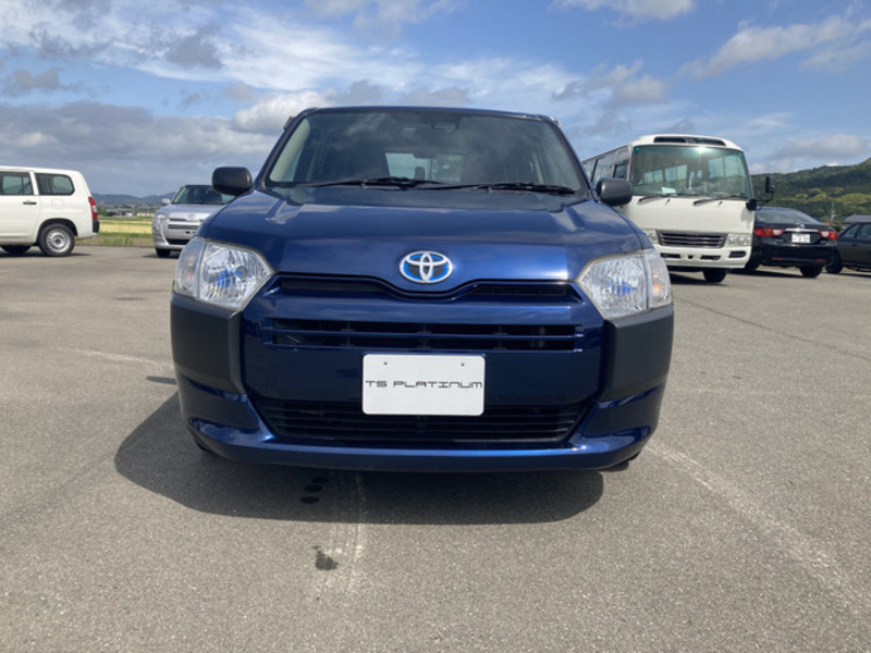 SUCCEED VAN