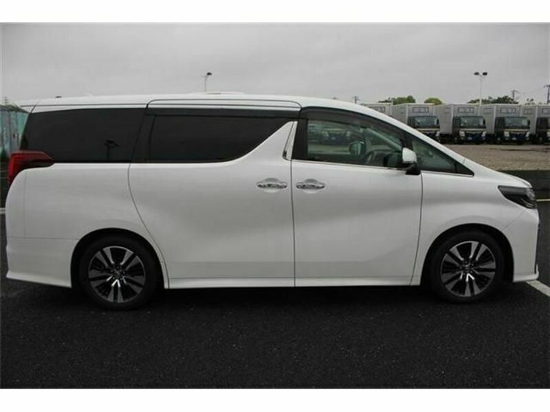 ALPHARD-9