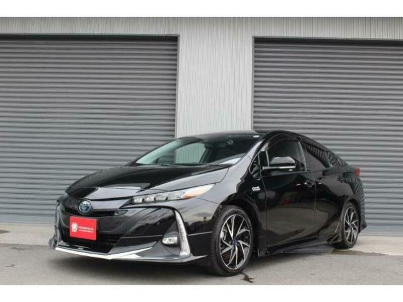TOYOTA　PRIUS PHV