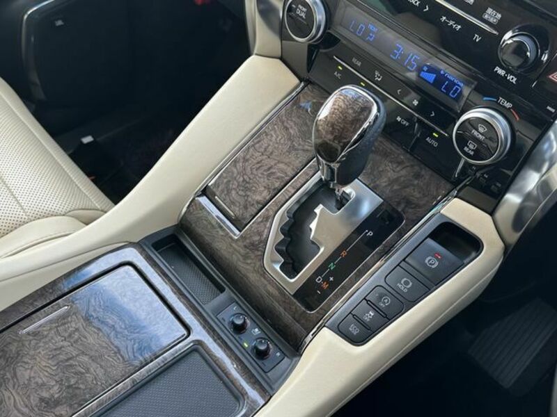 ALPHARD-10