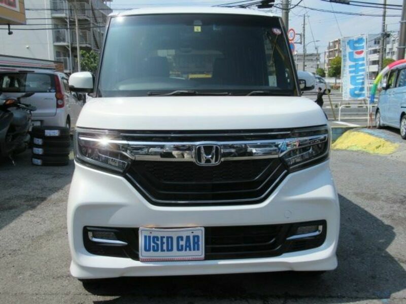 N BOX CUSTOM
