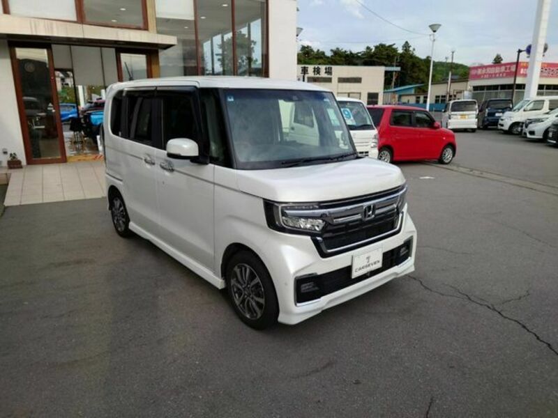 N BOX CUSTOM-6