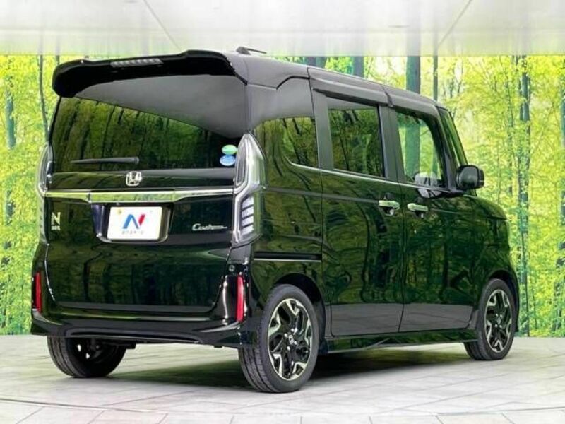 N BOX CUSTOM