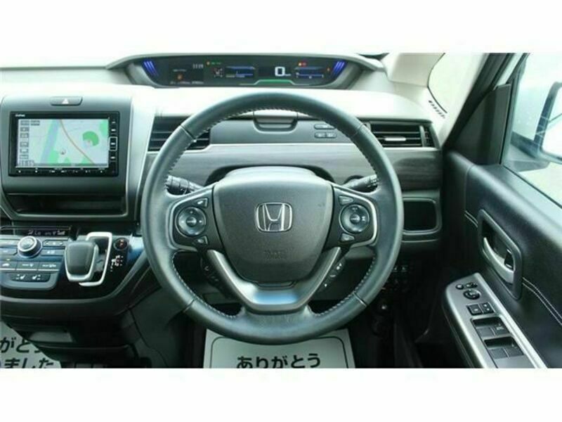 FREED HYBRID-17