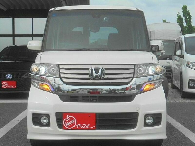 N BOX CUSTOM