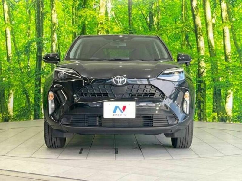 YARIS CROSS