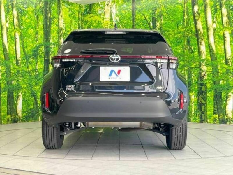 YARIS CROSS