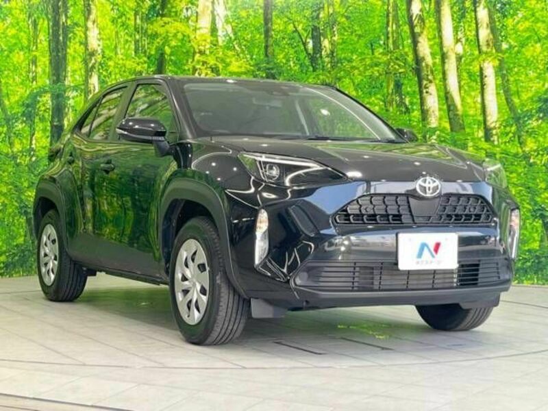 YARIS CROSS