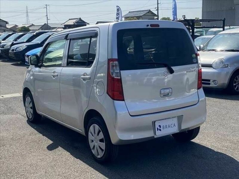 WAGON R