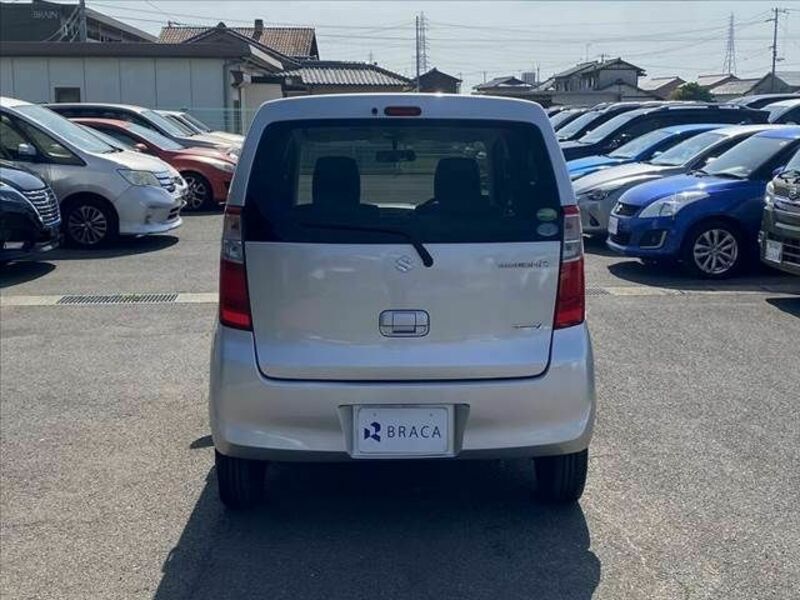 WAGON R
