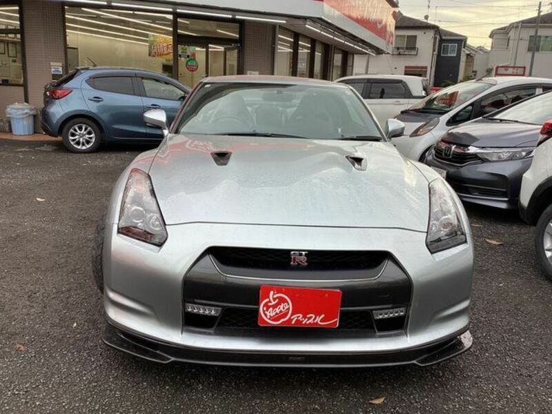 GT-R