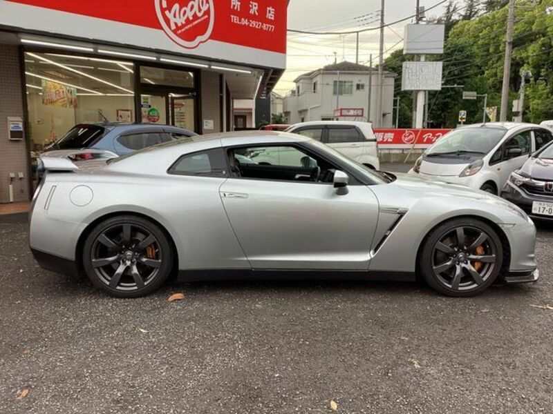 GT-R