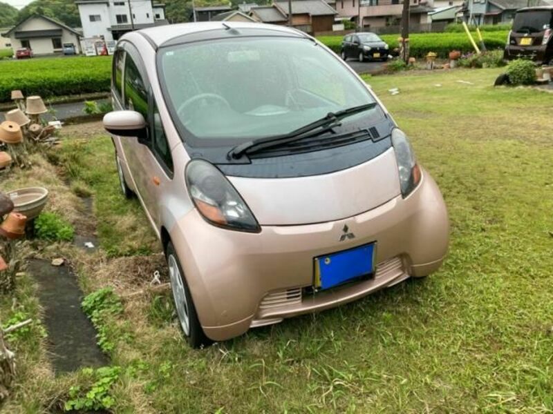 MITSUBISHI I