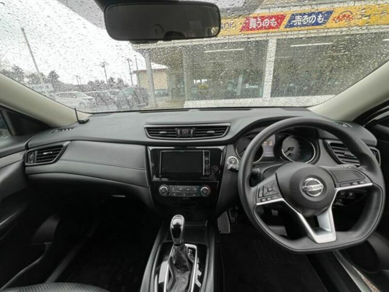 X-TRAIL-2