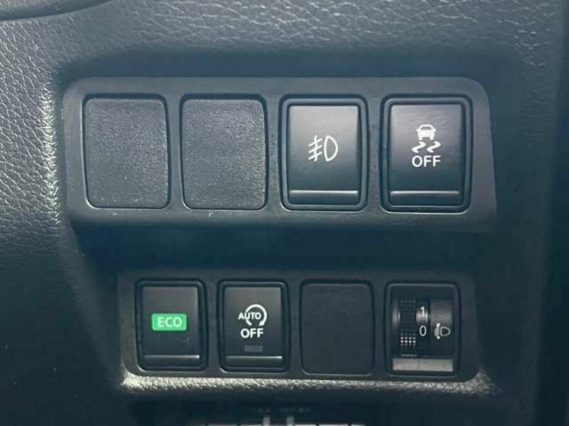X-TRAIL-4