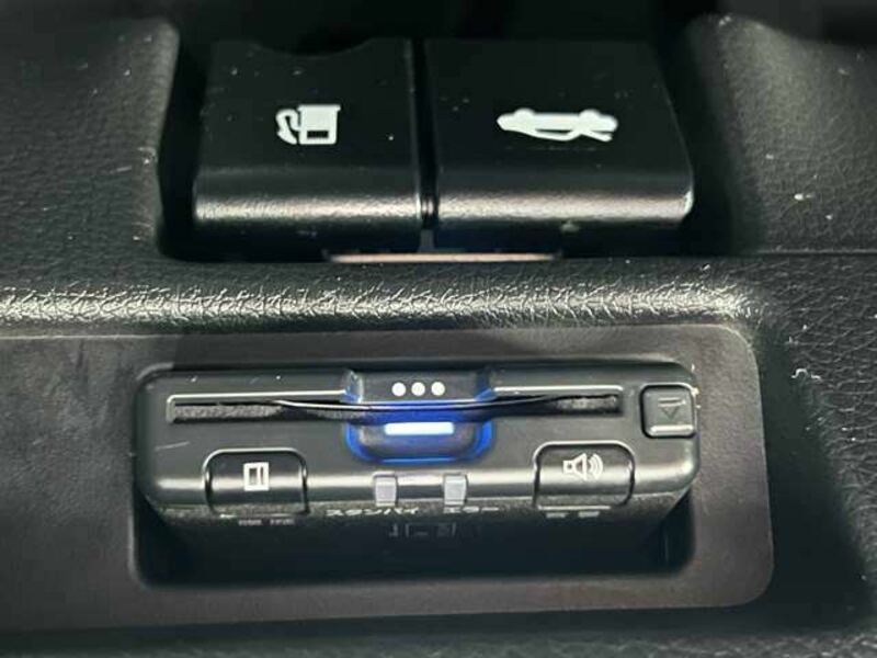 X-TRAIL-7