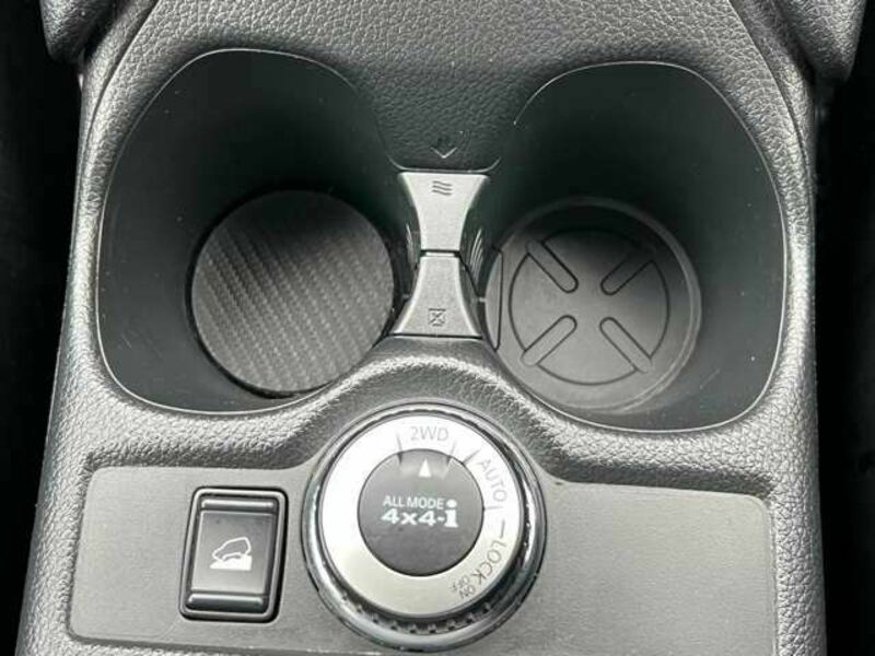 X-TRAIL-8