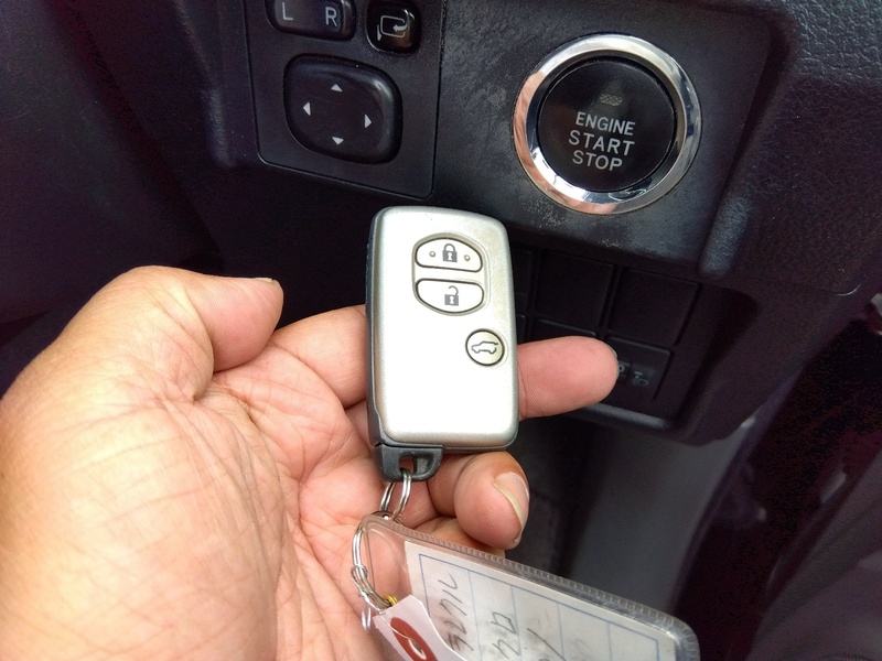 LAND CRUISER PRADO-12