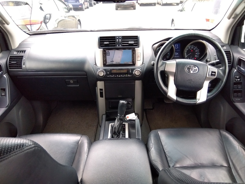 LAND CRUISER PRADO-4