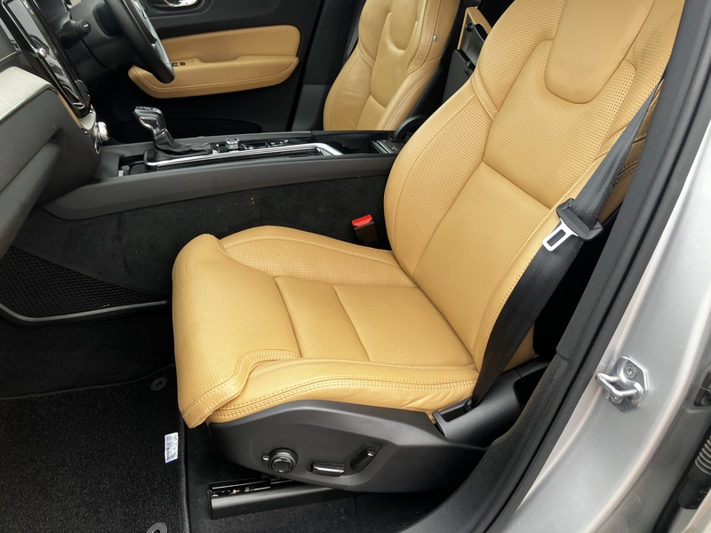 XC60