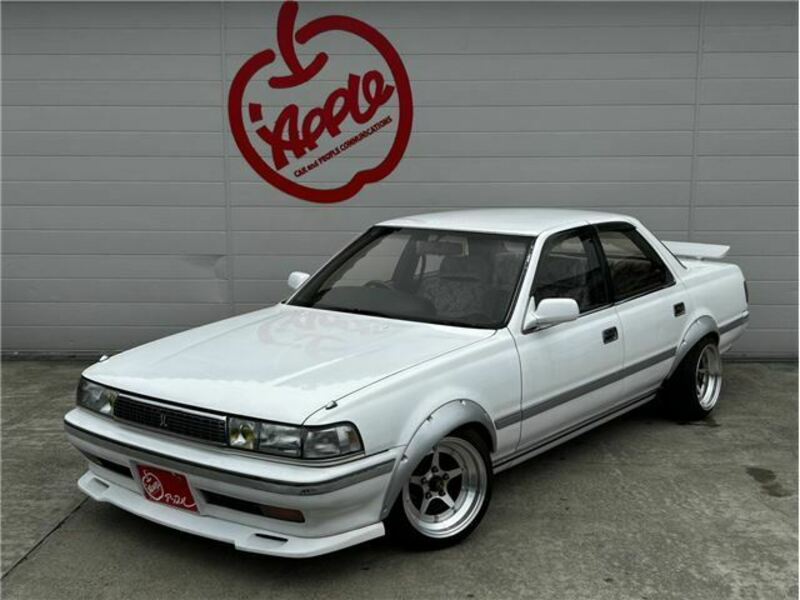 TOYOTA CRESTA