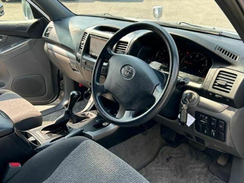 LAND CRUISER PRADO
