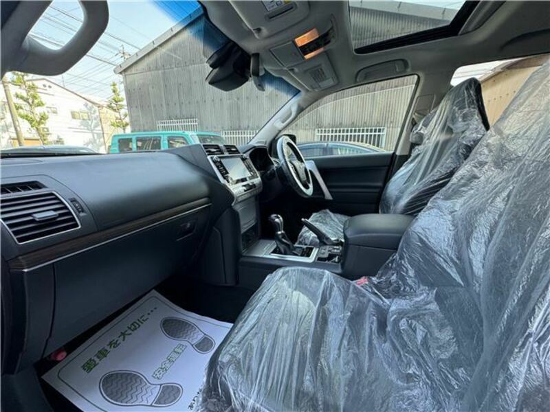 LAND CRUISER PRADO-29
