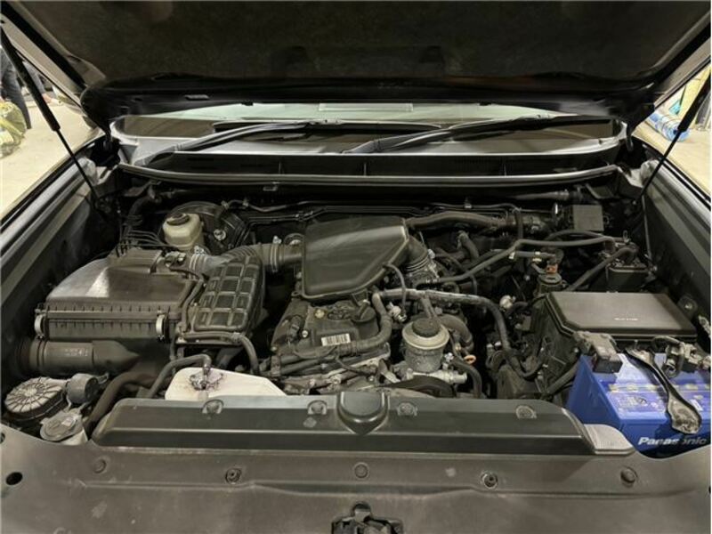 LAND CRUISER PRADO-32