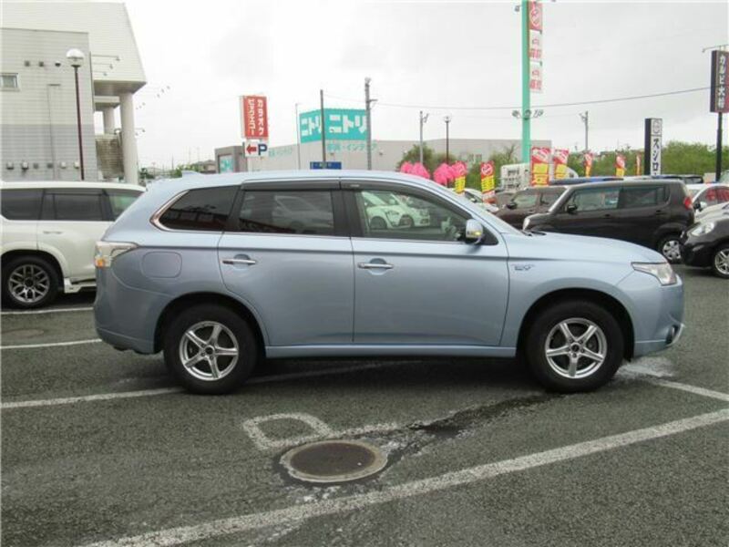OUTLANDER PHEV