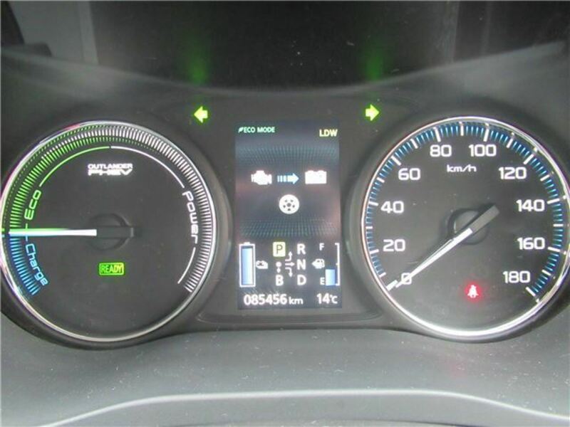OUTLANDER PHEV