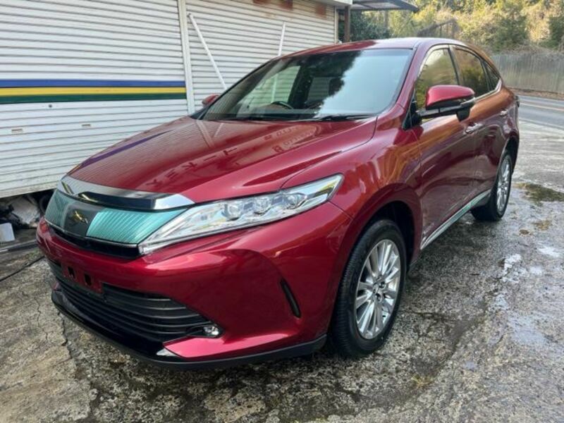 TOYOTA　HARRIER