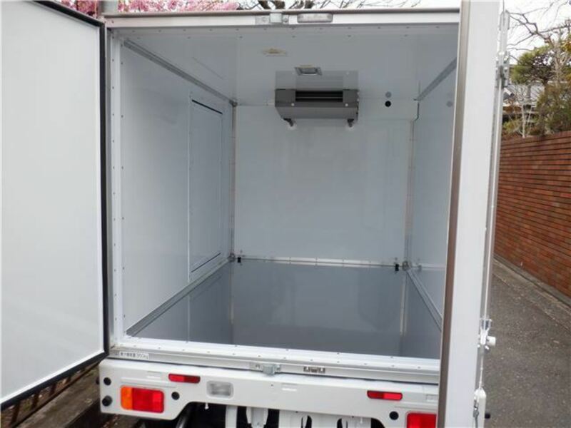 CARRY TRUCK-7
