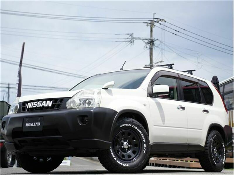 NISSAN　X-TRAIL