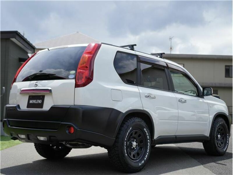 X-TRAIL-9