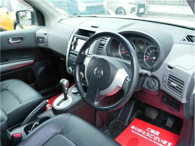 X-TRAIL-31