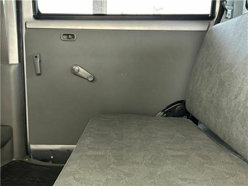 CLIPPER VAN