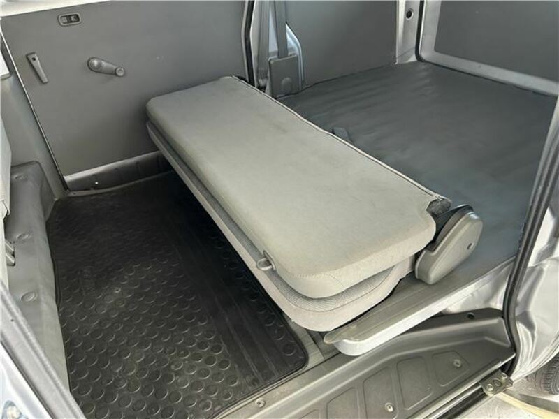 CLIPPER VAN