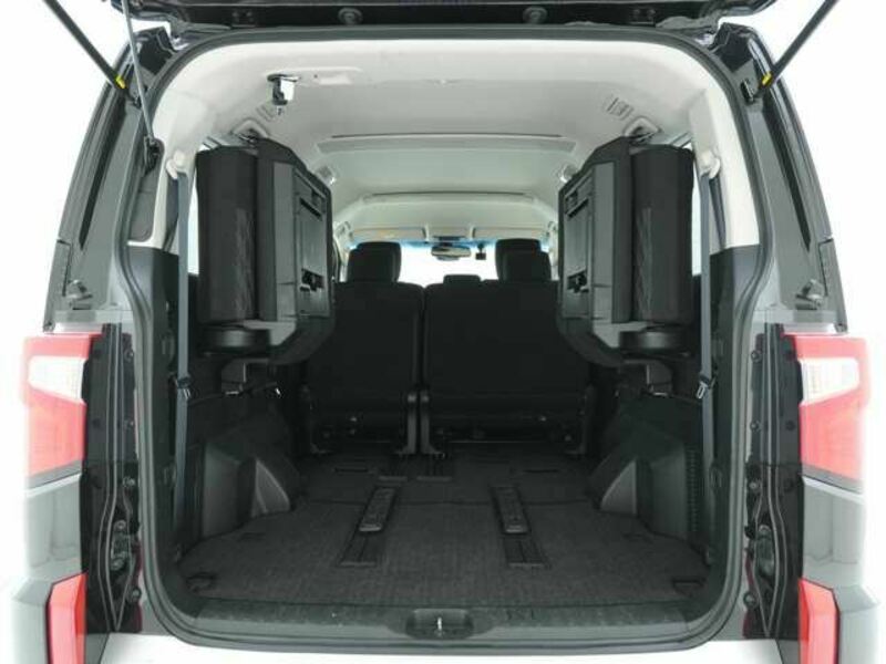 DELICA D5-8
