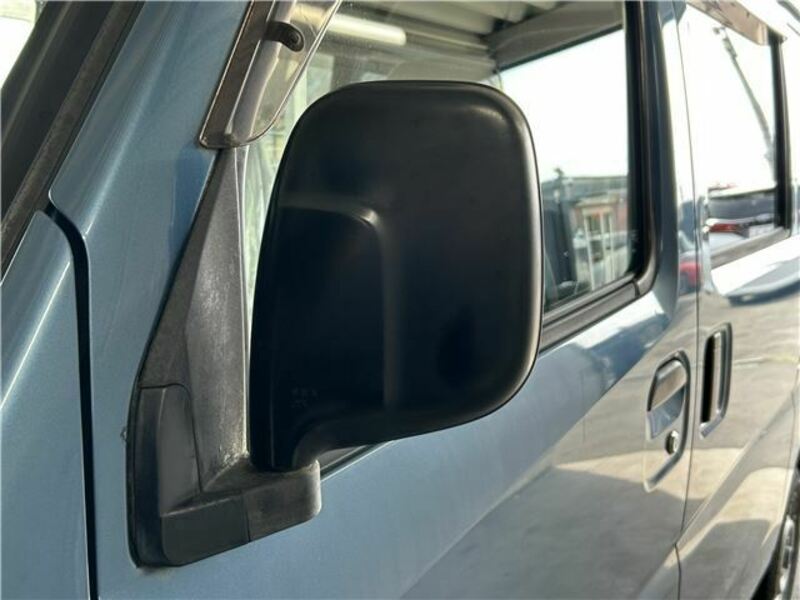 CLIPPER VAN